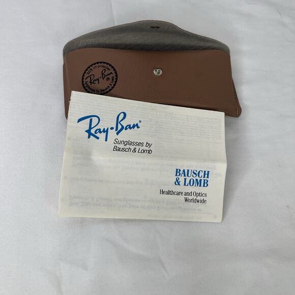 Vintage RayBan Cream Sunglasses Case only, for sunglasses by Bausch & Lomb - Picture 4 of 5